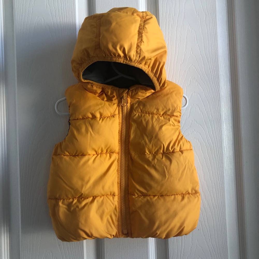 Yellow Baby Gap Puffer Vest - 18-24m